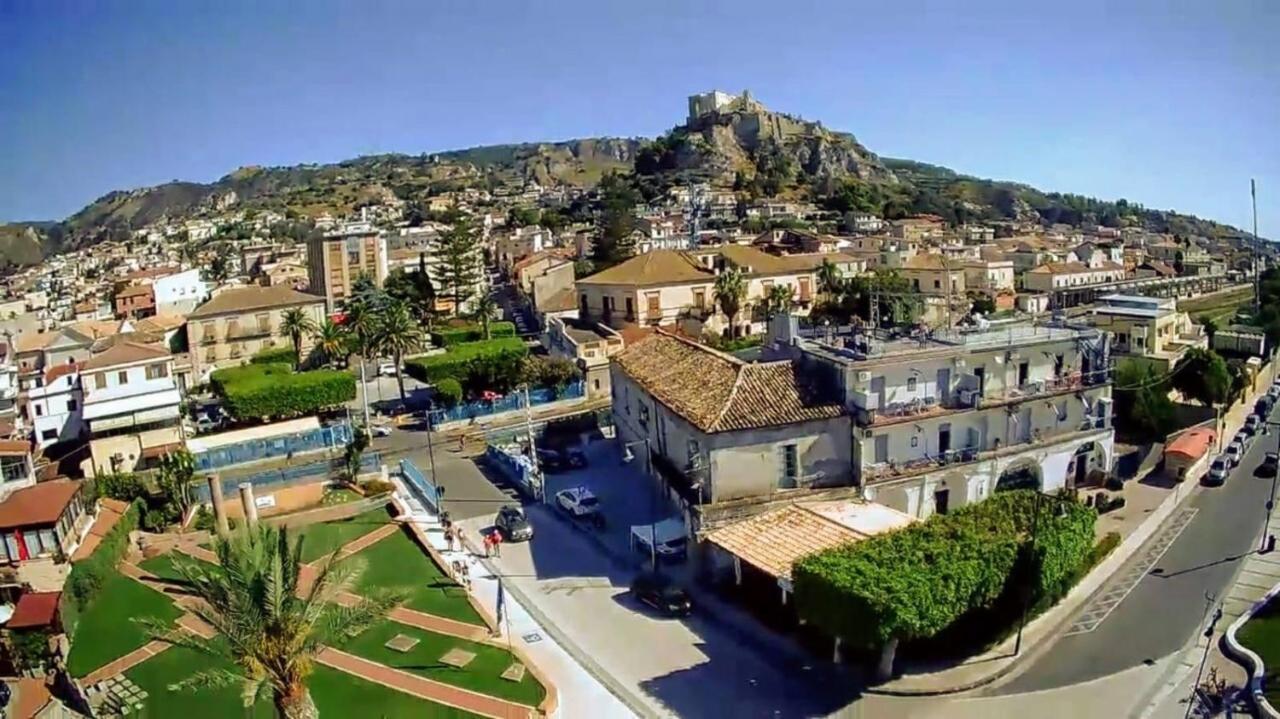 Hotel Mediterraneo Roccella Ionica Εξωτερικό φωτογραφία