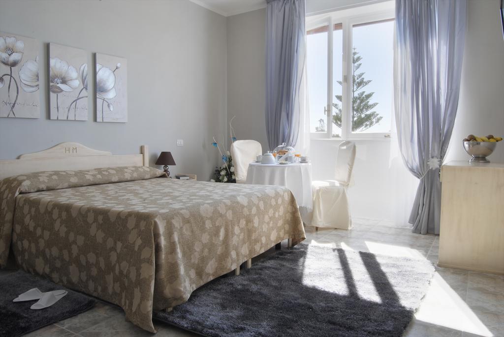 Hotel Mediterraneo Roccella Ionica Εξωτερικό φωτογραφία